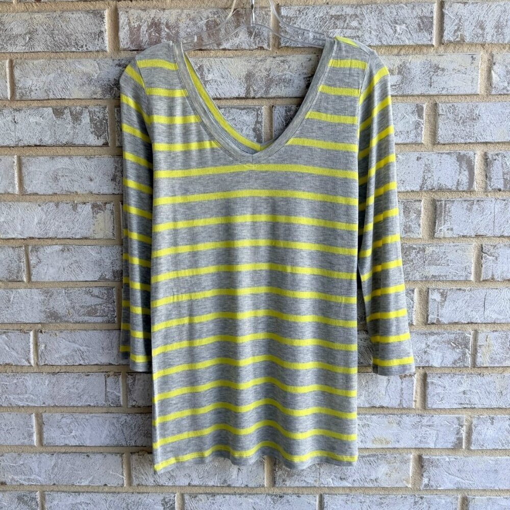 CAbi 3/4 Sleeve Gray/Yellow Striped Front and Back V-Neck Blouse  Size M.